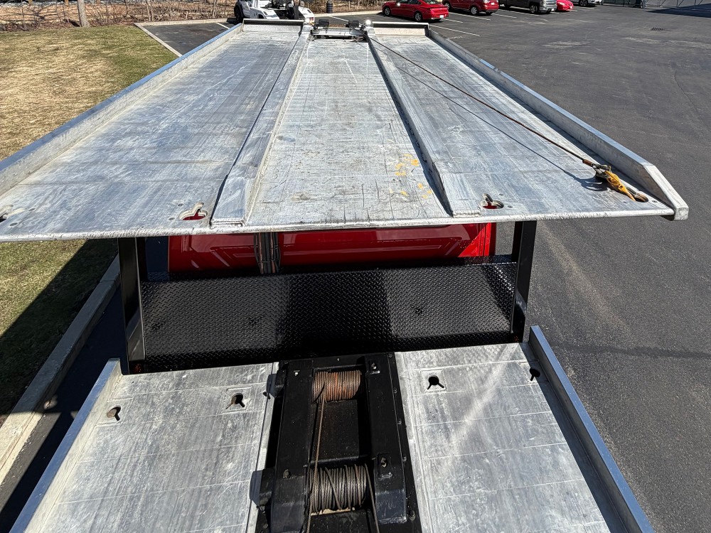 2025 International MV Rollback 4-Car (Key# 5279) 18